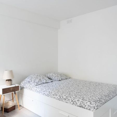 Spacious Studio In The Center Of Montmartre Paris Exterior foto