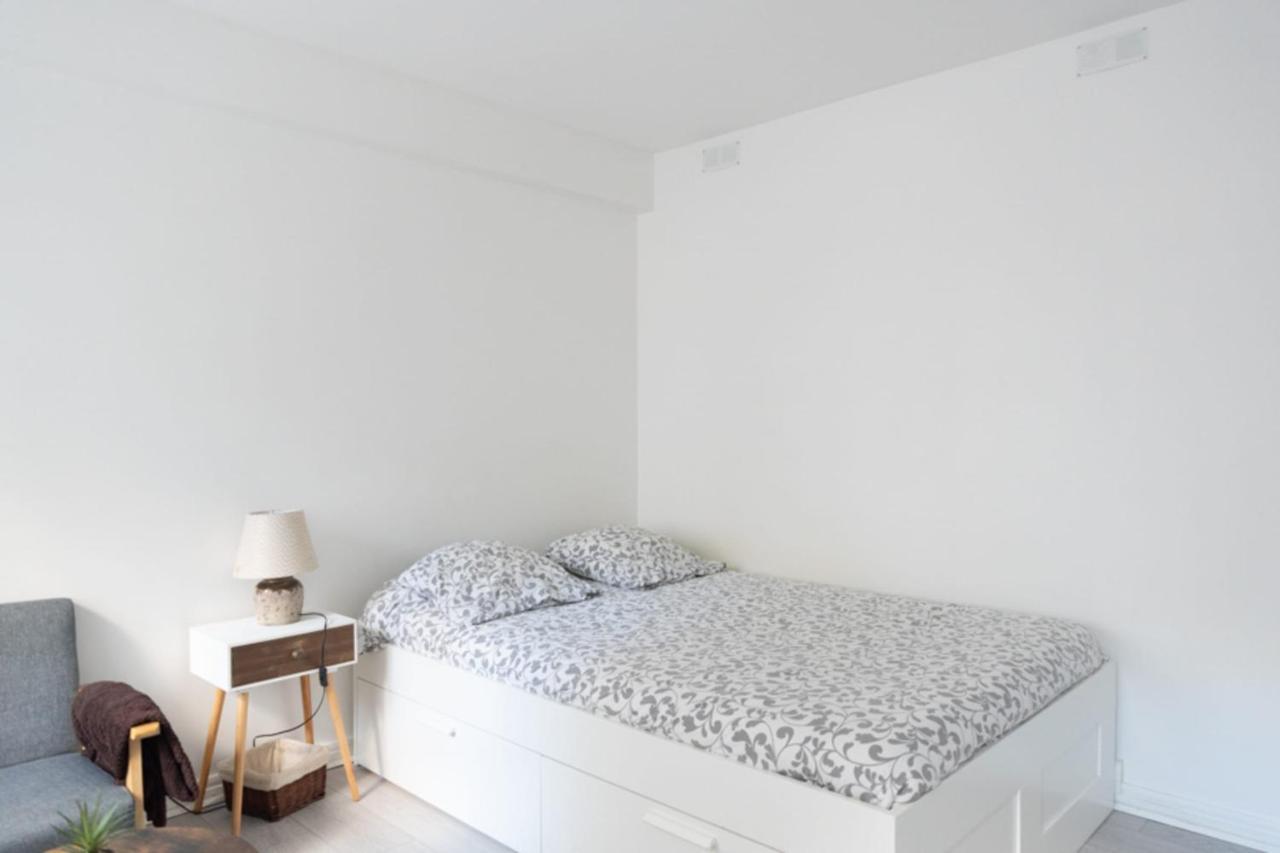 Spacious Studio In The Center Of Montmartre Paris Exterior foto